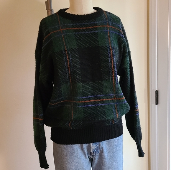 Vintage Other - Vintage Plaid Sweater